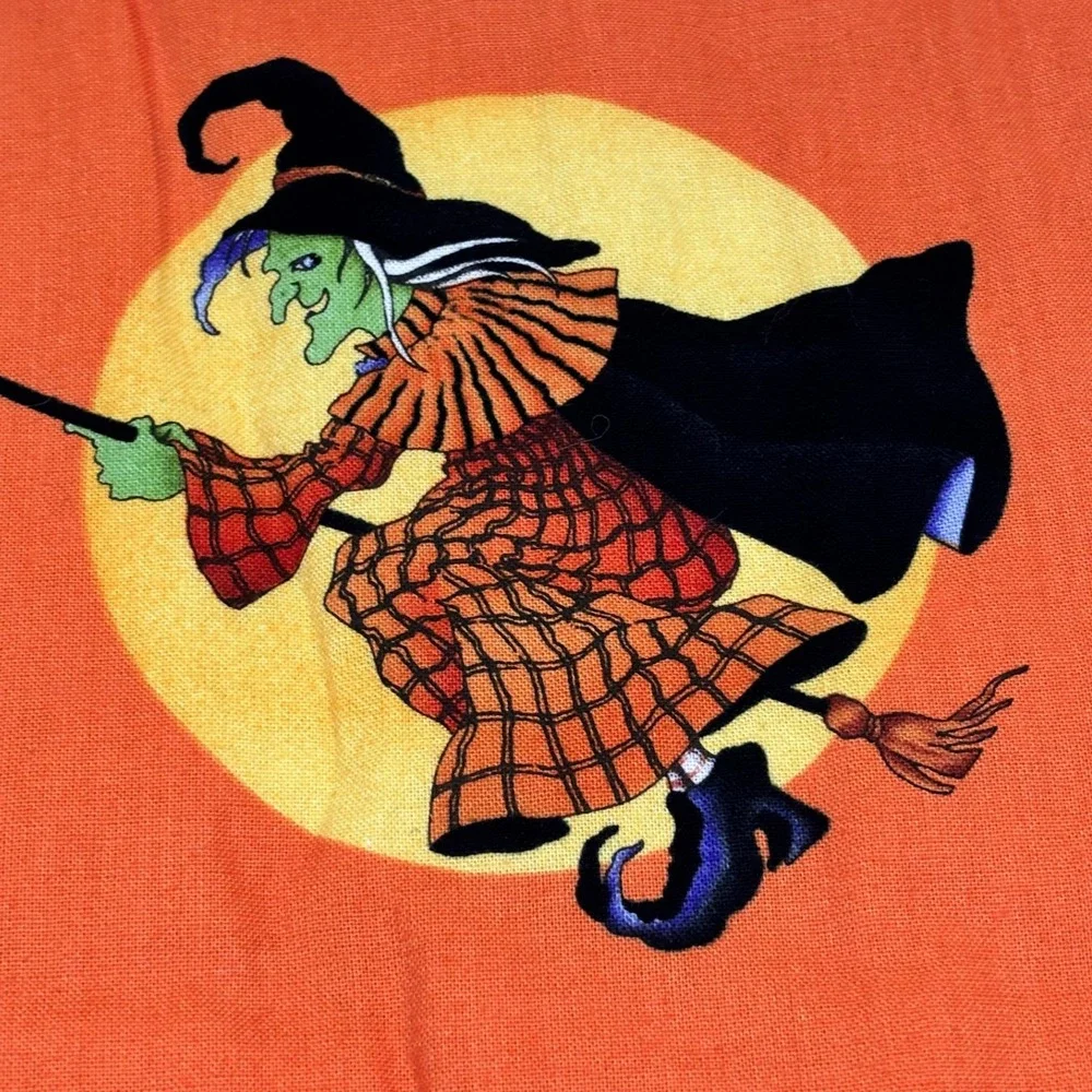 HMD Halloween Table Runner‎ J. Wecker Frisch Quilting Treasures Retired Fabric
